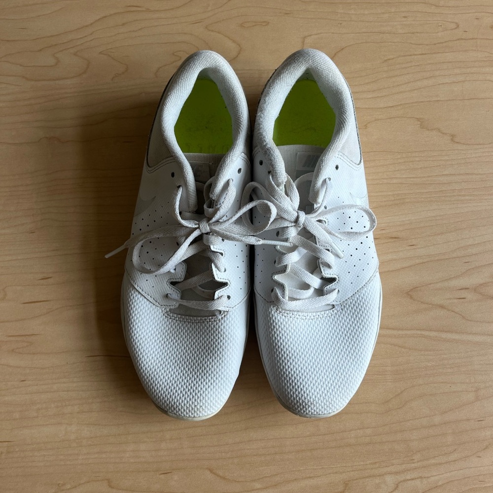 Nike Women’s Cheerleading Shoes